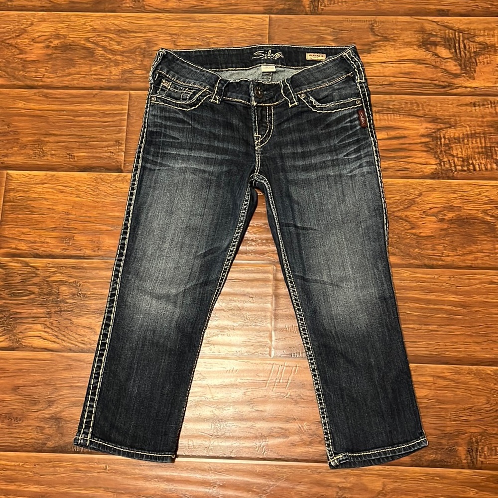 Silver Jeans Women's Indigo Capris